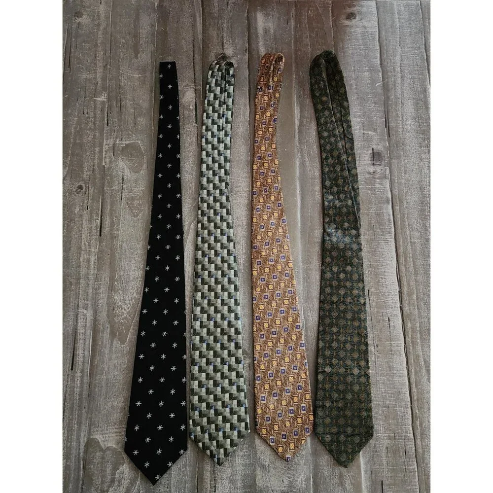 Set‎ Of 4 Geoffrey Beene Mens Silk Neck ties Multicolor  American Greetings